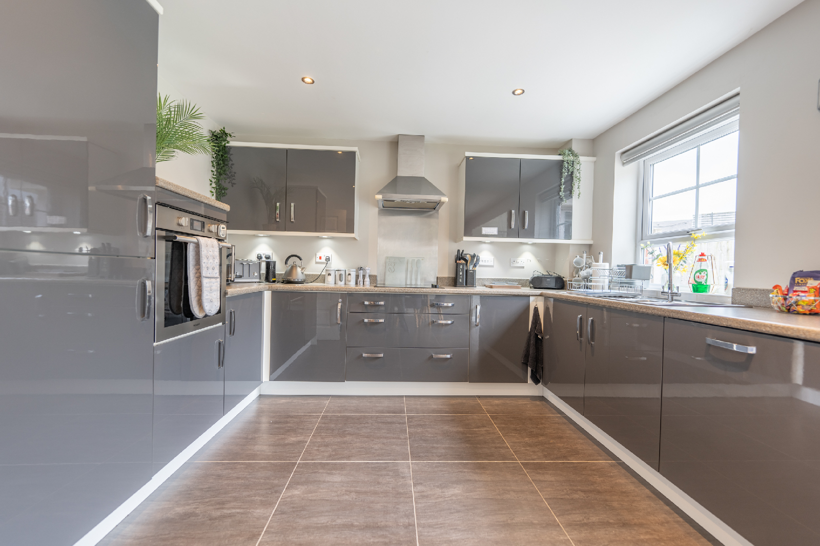 Modern kitchen real estate photography in Rochdale by Go360 Studios Greater Manchester